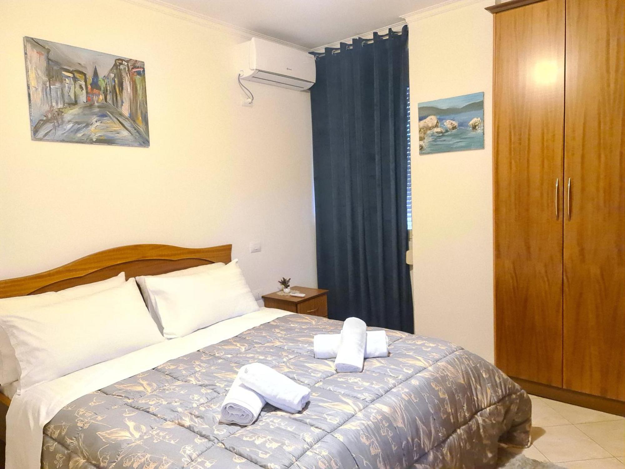 Erin Apartments Vlorë Exterior foto